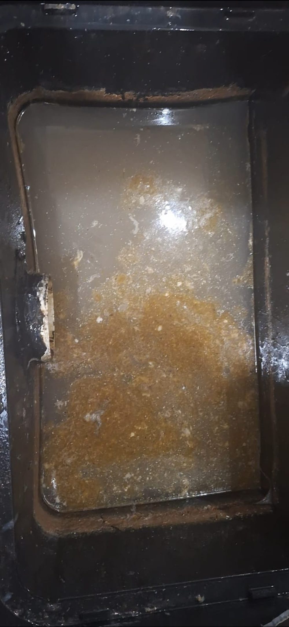 Caixa de gordura de restaurante depois do tratamento ISOBAC